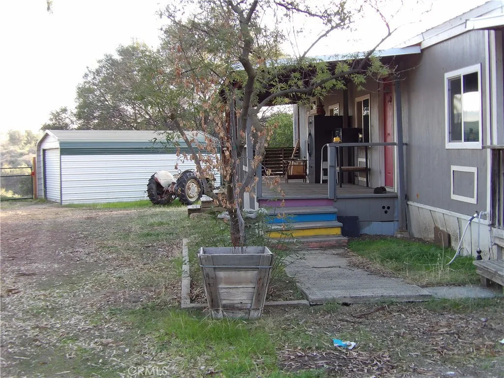 38967 Deerbrook Ln, Squaw Valley, California 93675 home-pic-30