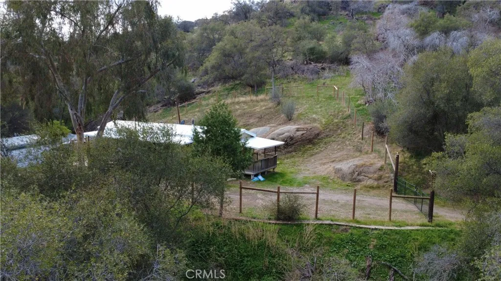 38967 Deerbrook Ln, Squaw Valley, California 93675 home-pic-41