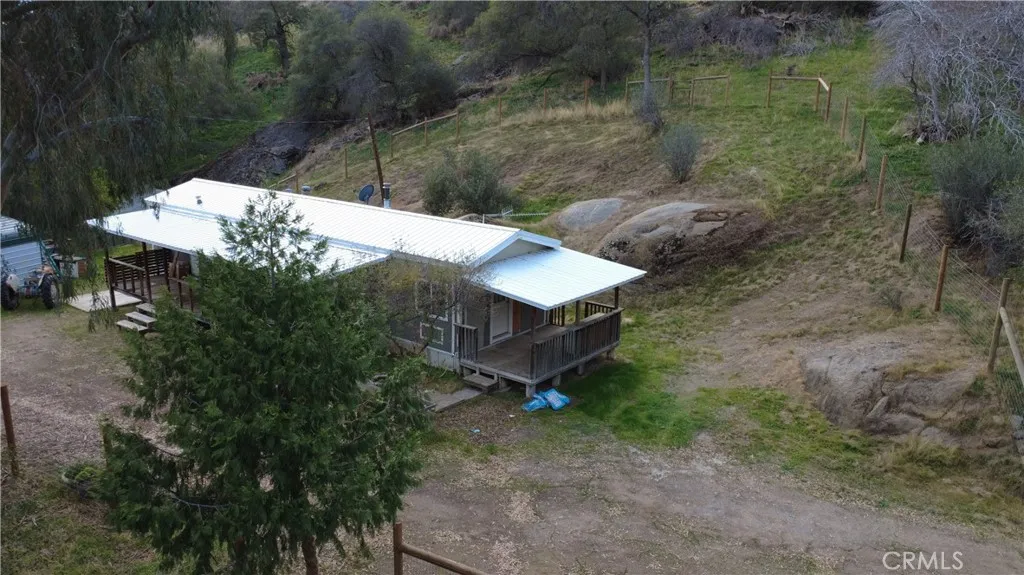 38967 Deerbrook Ln, Squaw Valley, California 93675 home-pic-0