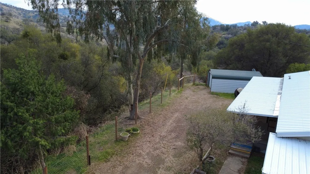 38967 Deerbrook Ln, Squaw Valley, California 93675 home-pic-34