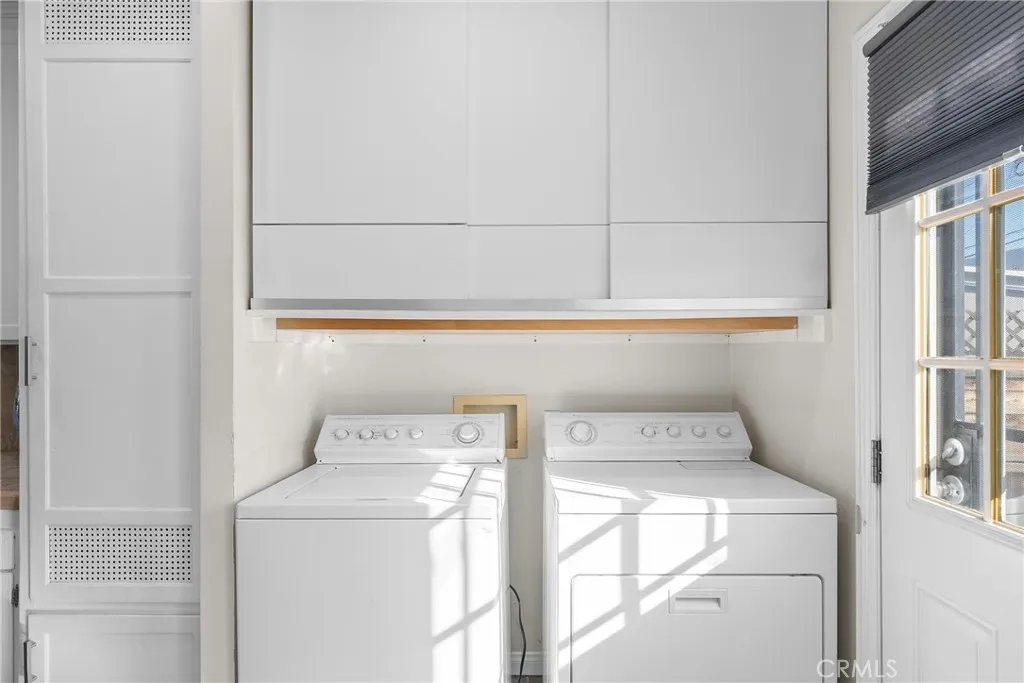 16154 Gilmore, Van Nuys, California 91406 home-pic-7