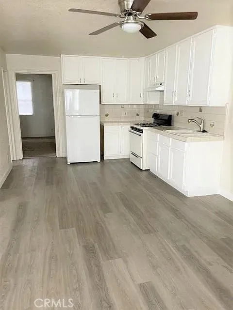 3890 37th, San Diego, California 92105 home-pic-23