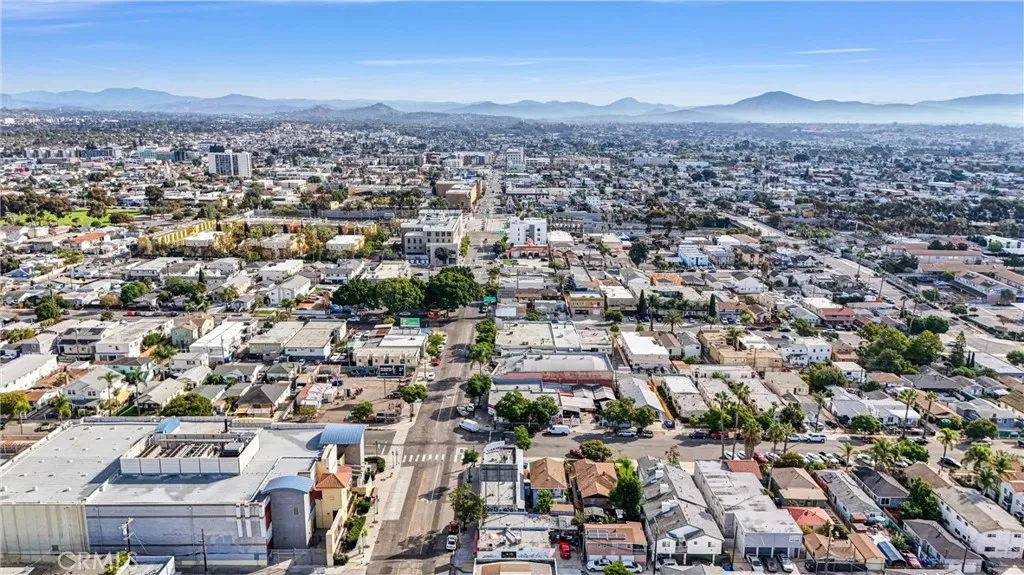3890 37th, San Diego, California 92105 home-pic-37