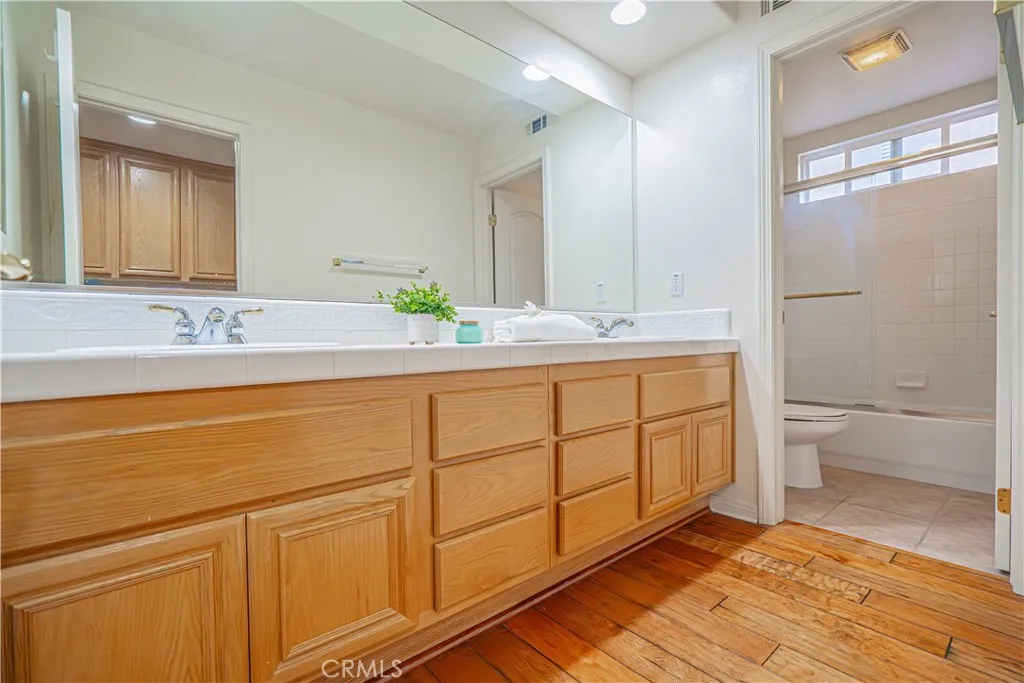 28419 Hidden Hills, Santa Clarita, California 91390 home-pic-49