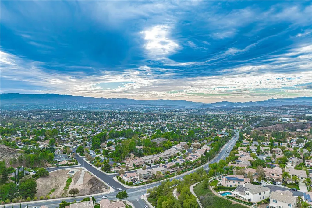 28419 Hidden Hills, Santa Clarita, California 91390 home-pic-58