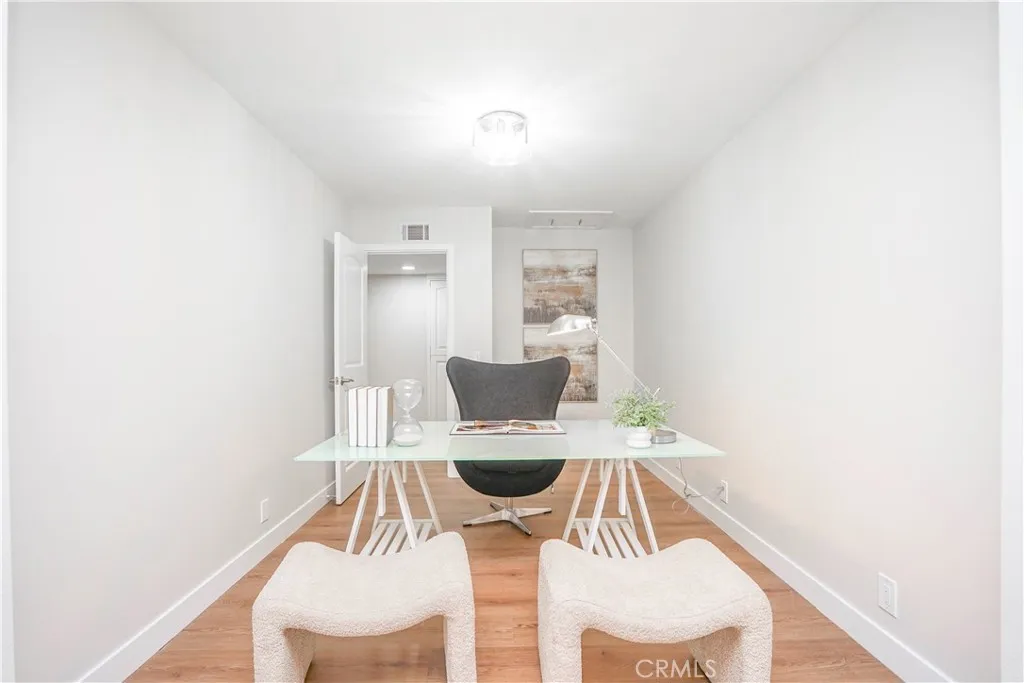 20232 Evening Breeze, Walnut, California 91789 home-pic-4