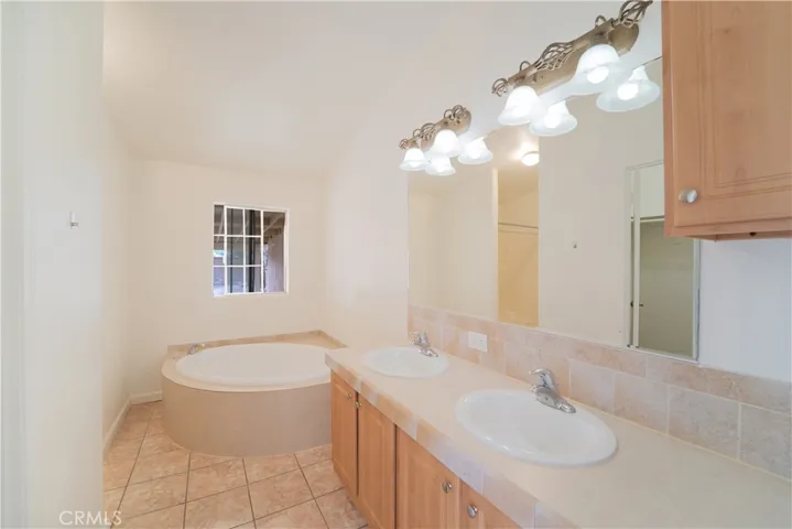 31433 Meadow Blossom, Nuevo, California 92567
