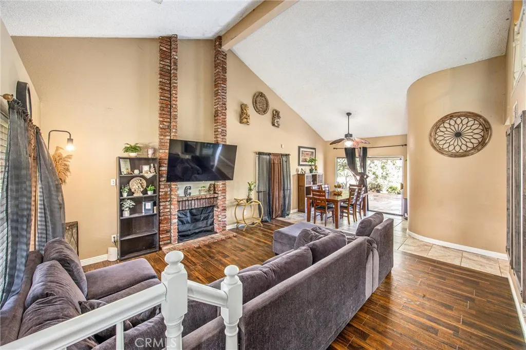 20734 Como, Wildomar, California 92595 home-pic-2