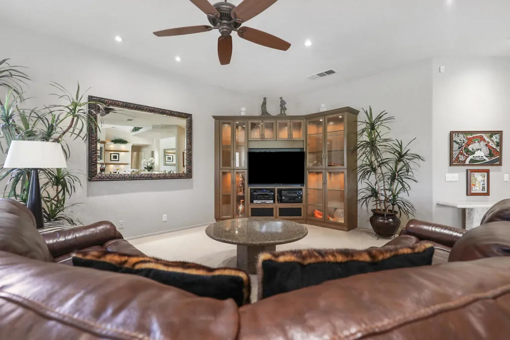 43651 Port Maria Road, Bermuda Dunes, California 92203 home-pic-10