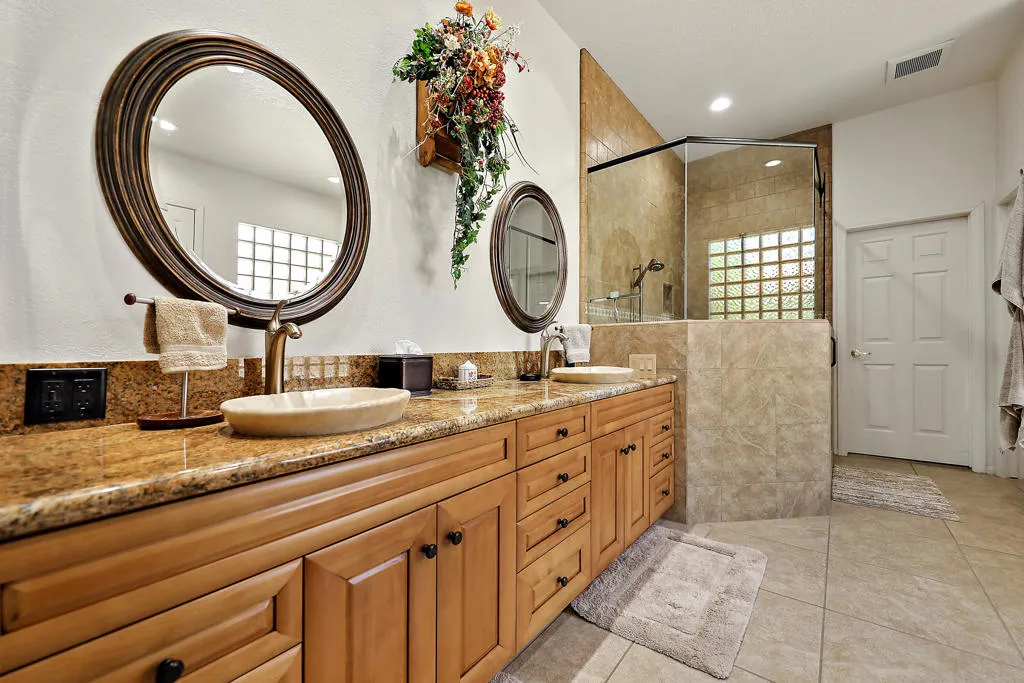 43651 Port Maria Road, Bermuda Dunes, California 92203 home-pic-17