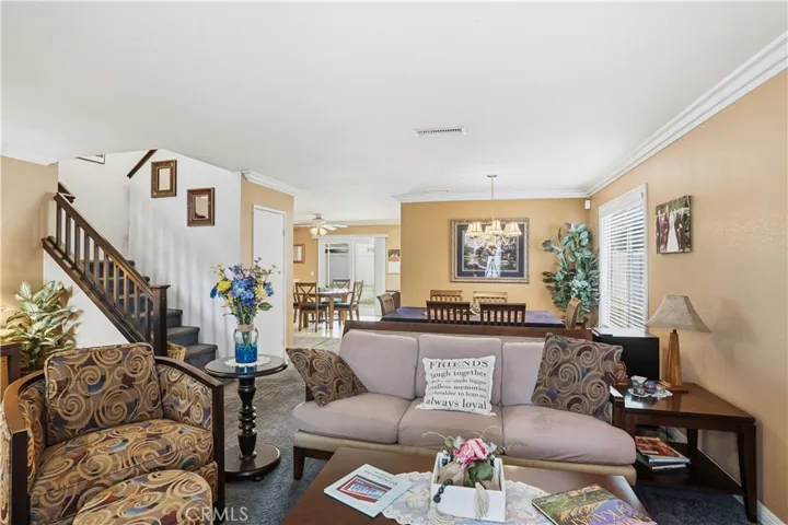 517 Louisville, Hemet, California 92545