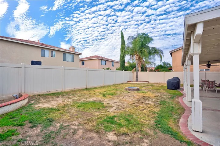 517 Louisville, Hemet, California 92545