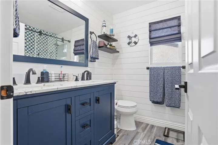 517 Louisville, Hemet, California 92545
