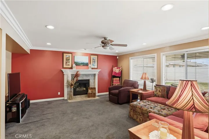 517 Louisville, Hemet, California 92545