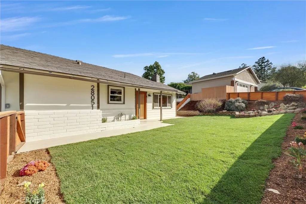 28051 Calle Santa Ynez, San Juan Capistrano, California 92675 home-pic-33