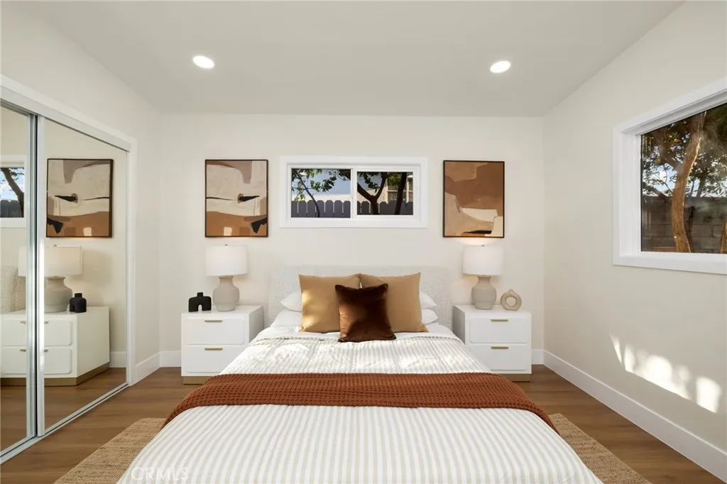 5611 Babbitt, Encino, California 91316 home-pic-20