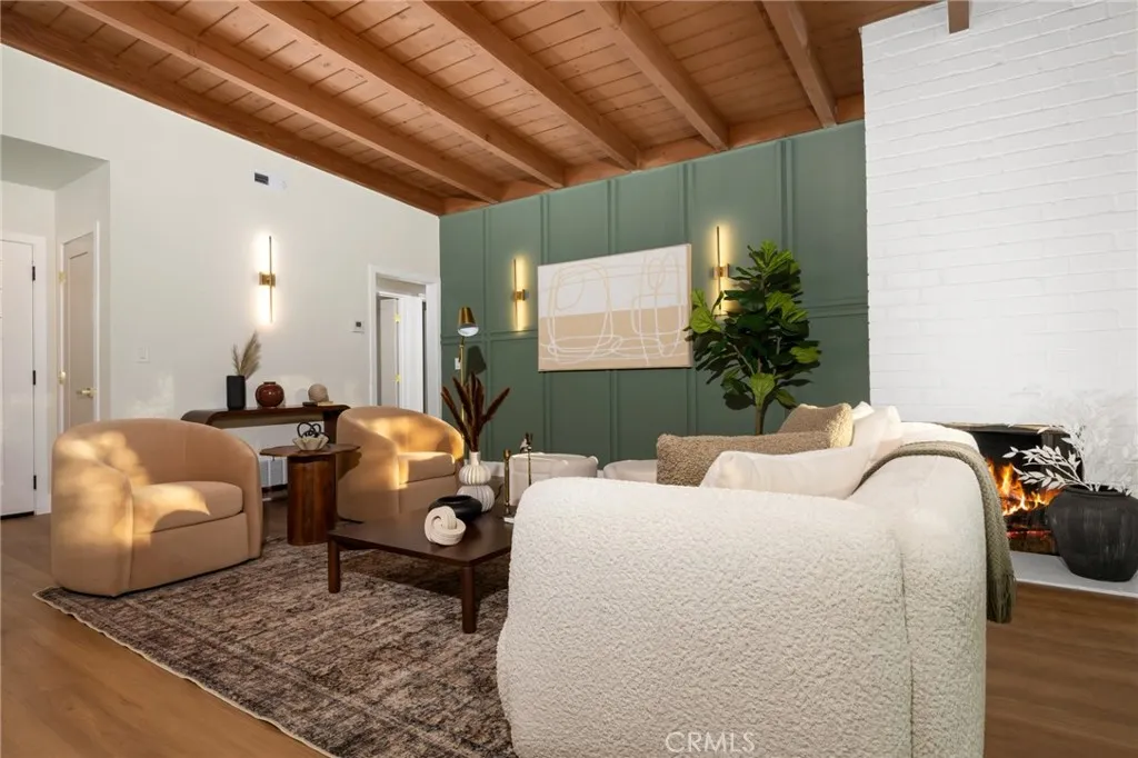 5611 Babbitt, Encino, California 91316 home-pic-27