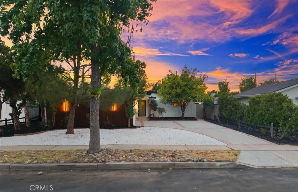 5611 Babbitt, Encino, California 91316 home-pic-39
