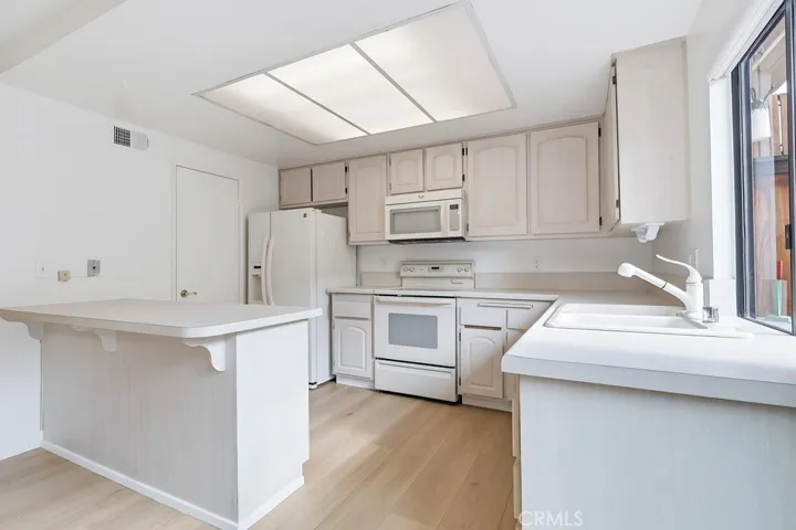 1921 Mount Shasta Drive, San Pedro, California 90732