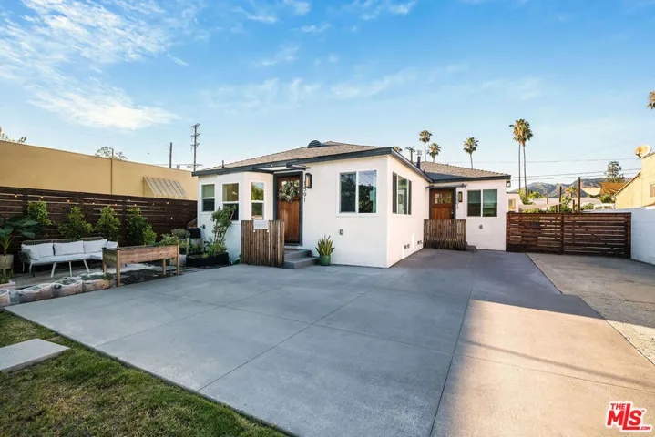 1591 Yosemite Drive, Los Angeles, California 90041