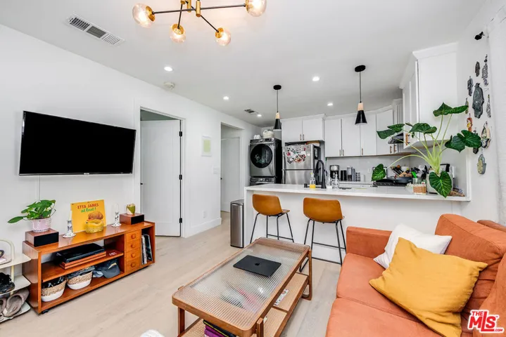 1591 Yosemite Drive, Los Angeles, California 90041