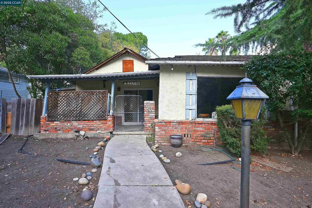 3160 Walnut Blvd, Walnut Creek, California 94597 home-pic-3