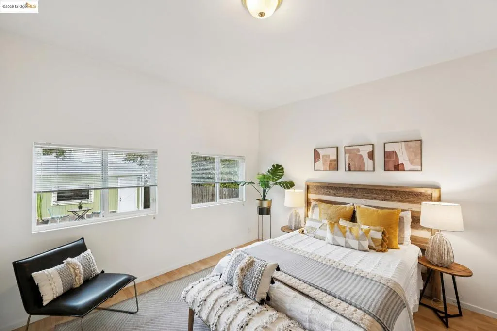 1420 E 33rd St, Oakland, California 94602 home-pic-25