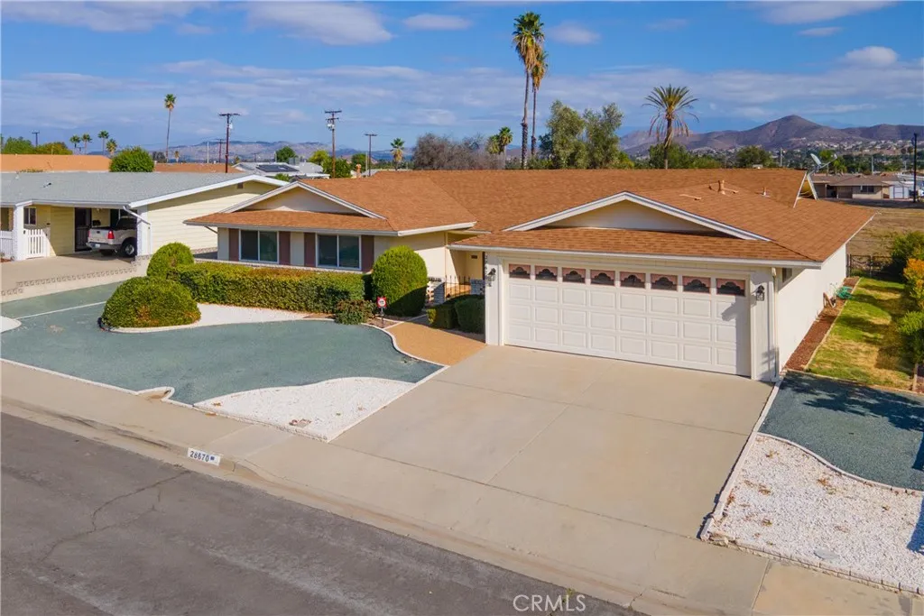 28670 Portsmouth, Menifee, California 92586 home-pic-2