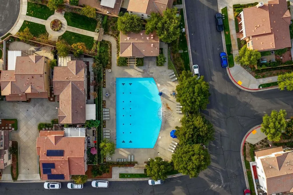 31889 Red Pine Way, Temecula, California 92592 home-pic-21