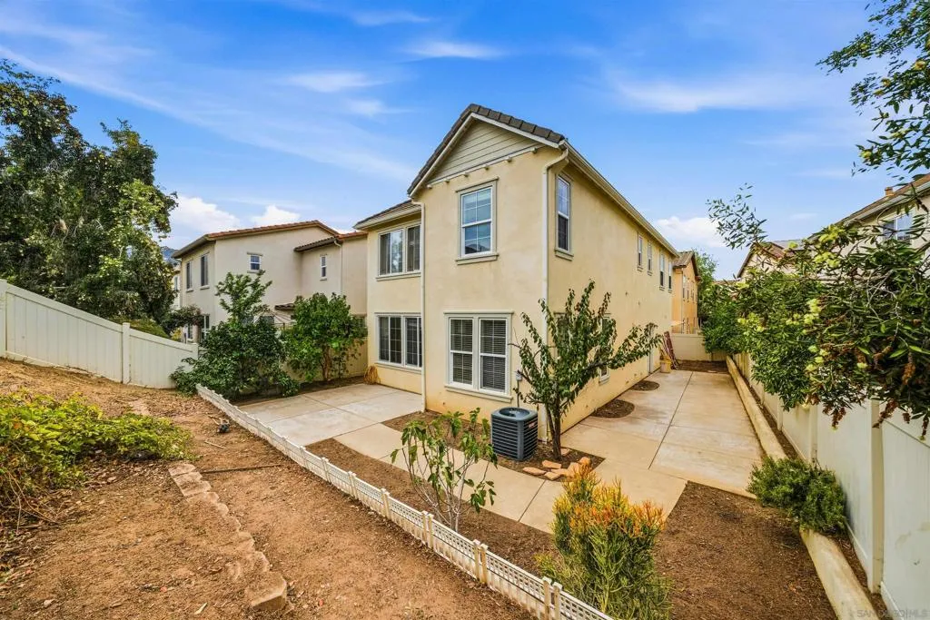 31889 Red Pine Way, Temecula, California 92592 home-pic-16