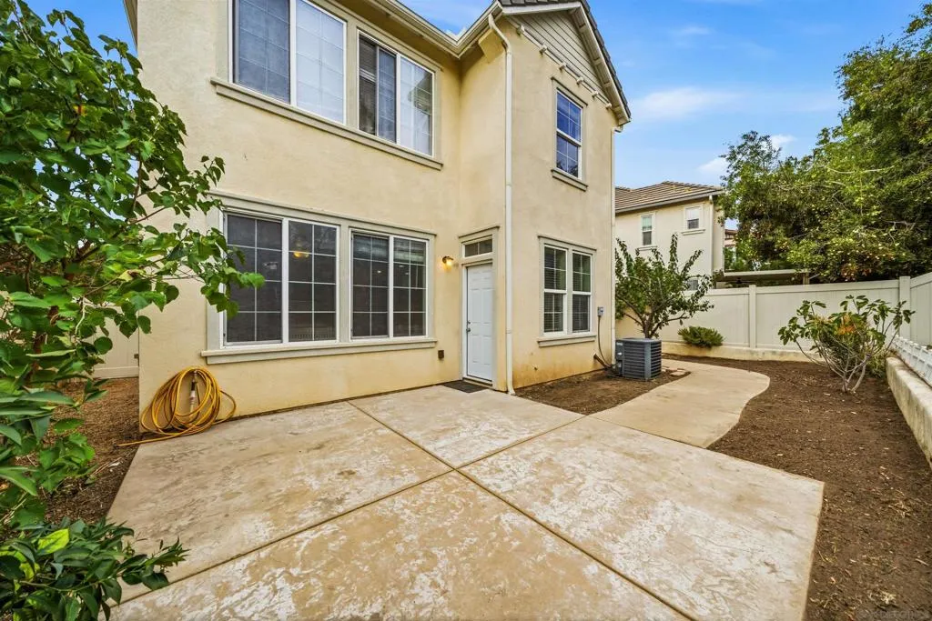 31889 Red Pine Way, Temecula, California 92592 home-pic-15