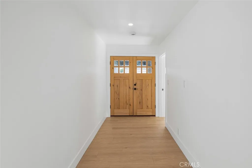 20401 Allport, Huntington Beach, California 92646 home-pic-33