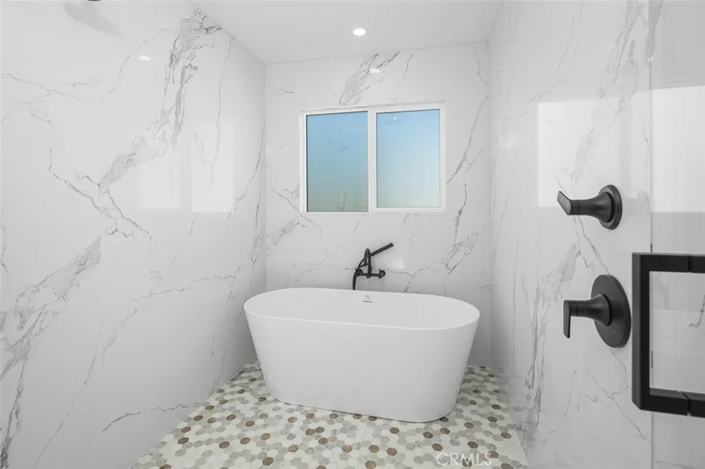 20401 Allport, Huntington Beach, California 92646 home-pic-17
