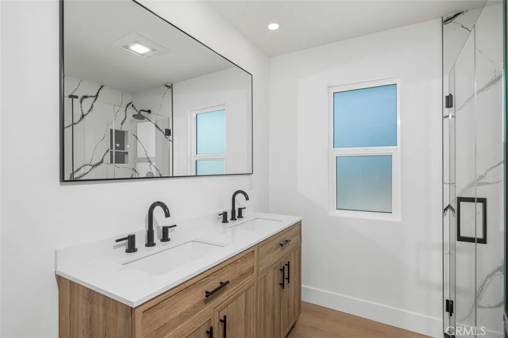 20401 Allport, Huntington Beach, California 92646 home-pic-23