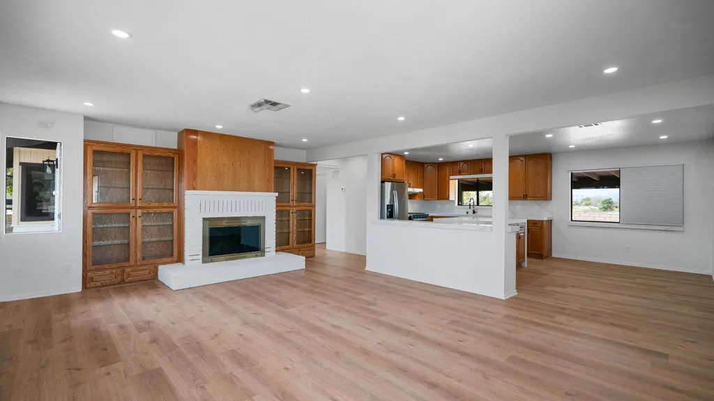 7390 Camarilla Avenue, Yucca Valley, California 92284 home-pic-8