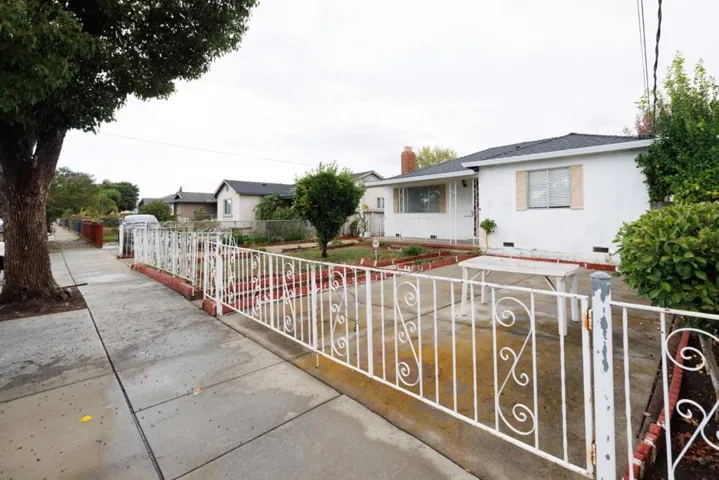 140 Marian Lane, San Jose, California 95127