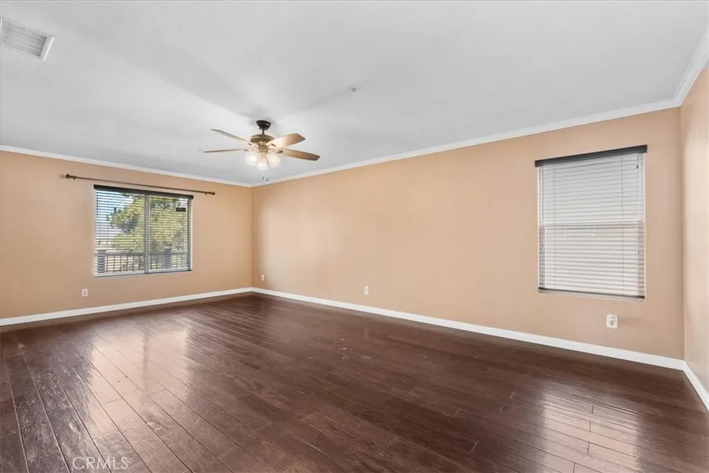 17060 La Vida Court, Fontana, California 92337 home-pic-20
