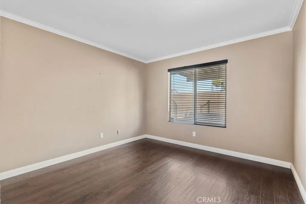 17060 La Vida Court, Fontana, California 92337 home-pic-15