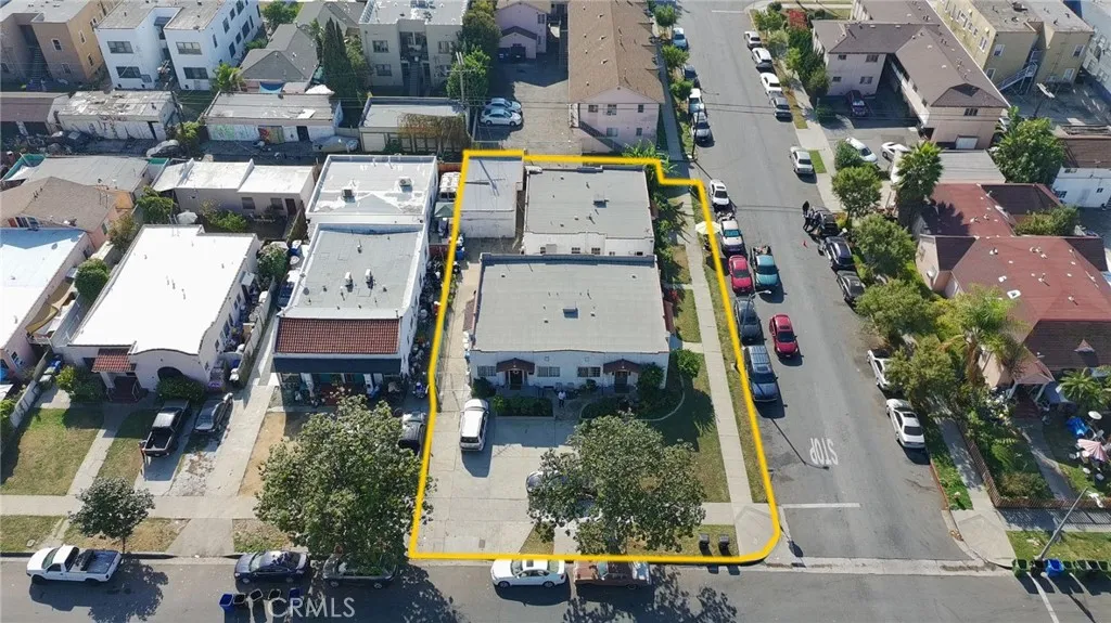 3982 S Gramercy, Los Angeles, California 90062 home-pic-23