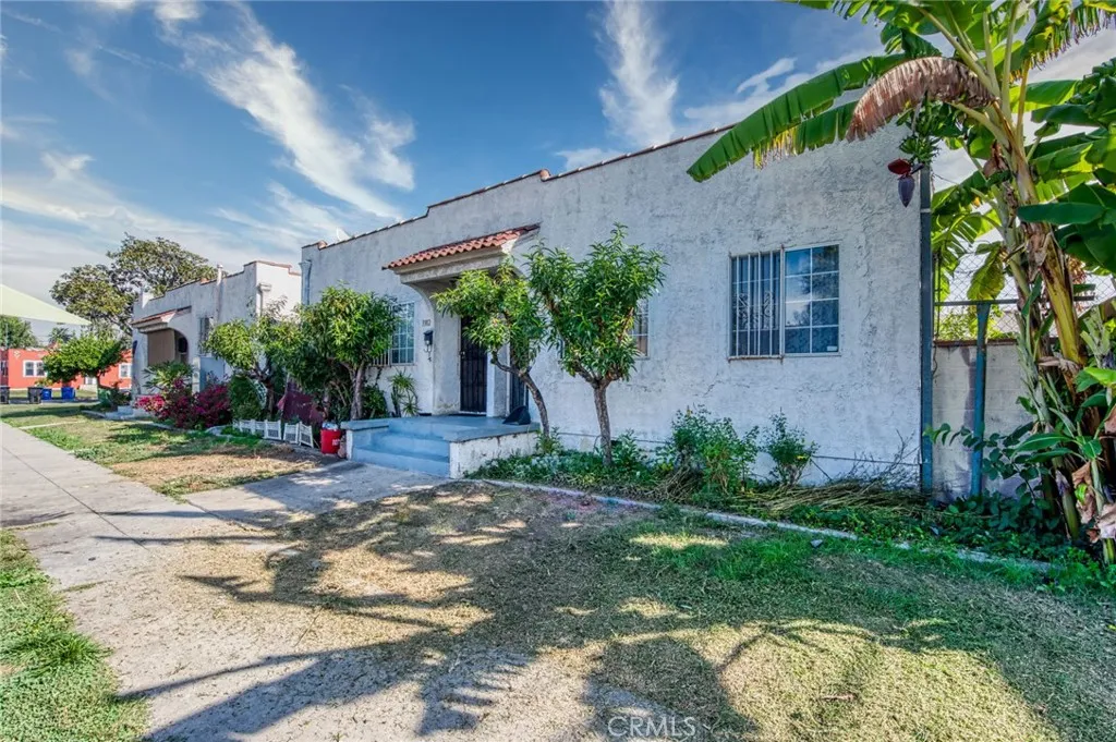 3982 S Gramercy, Los Angeles, California 90062 home-pic-13