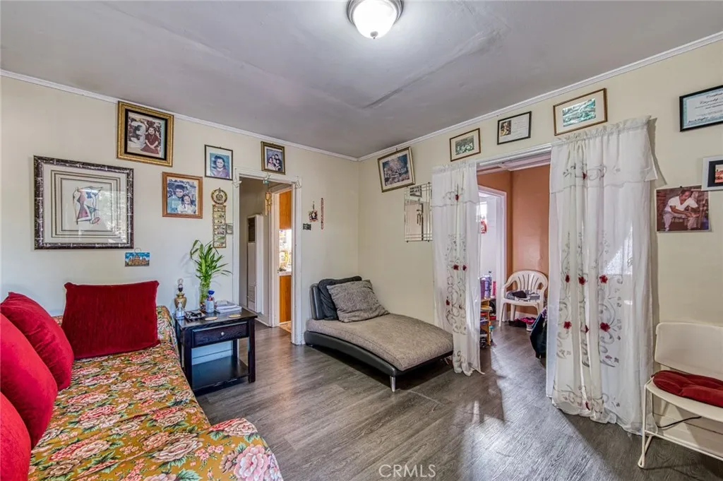 3982 S Gramercy, Los Angeles, California 90062 home-pic-8