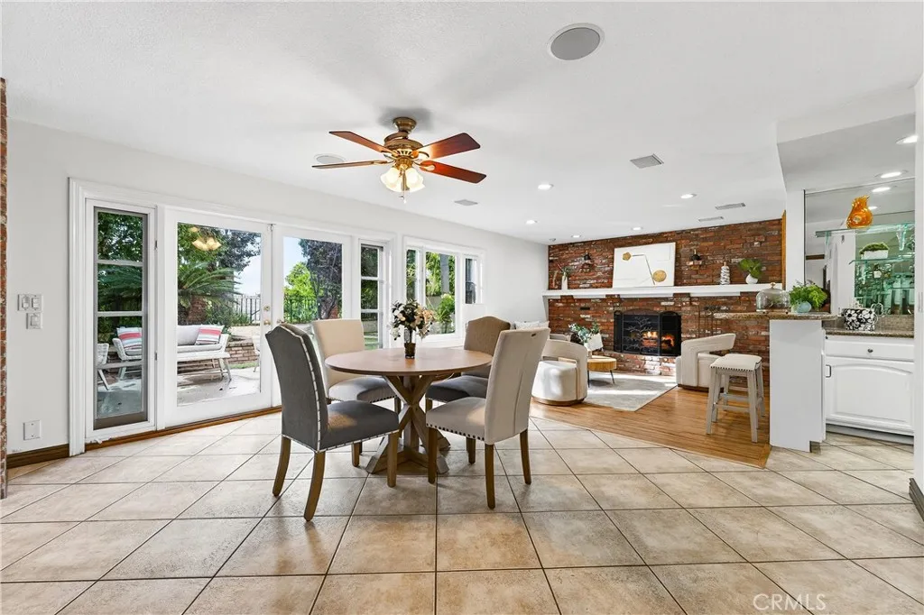663 Lausinda Avenue, Long Beach, California 90803 home-pic-11