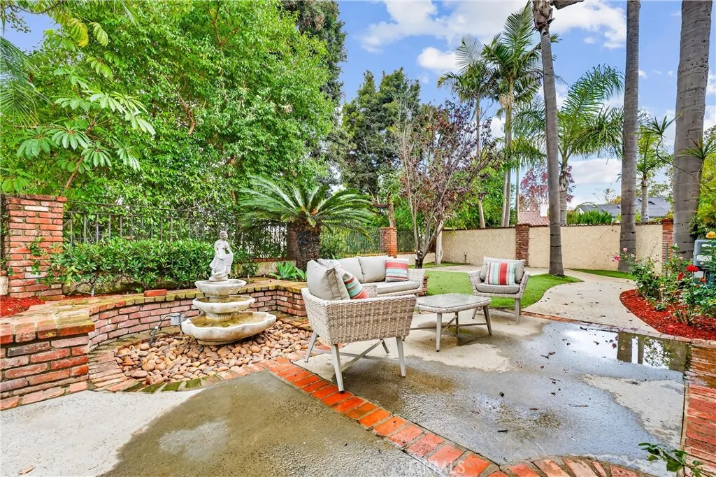 663 Lausinda Avenue, Long Beach, California 90803 home-pic-30