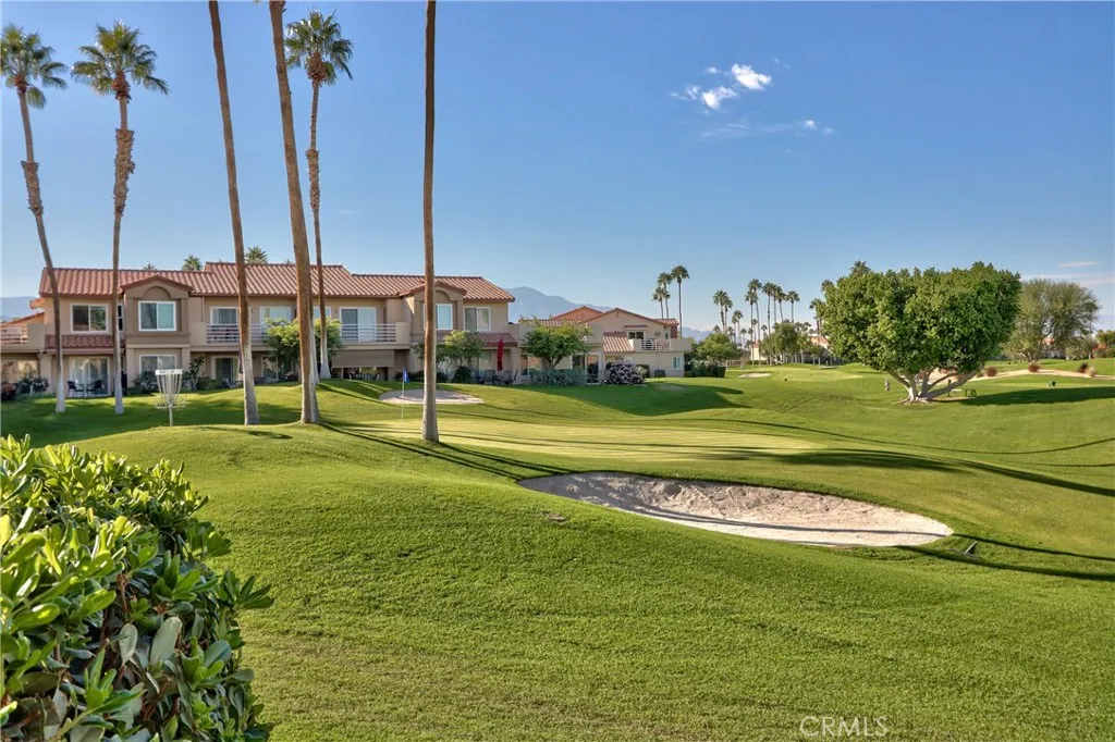 78223 Scarlet Court, La Quinta, California 92253 home-pic-40