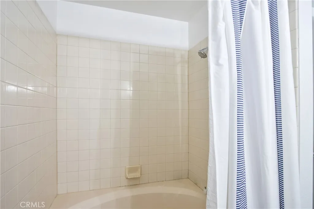 78223 Scarlet Court, La Quinta, California 92253 home-pic-22