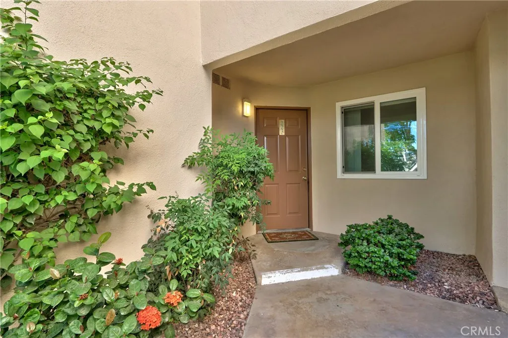 78223 Scarlet Court, La Quinta, California 92253 home-pic-4
