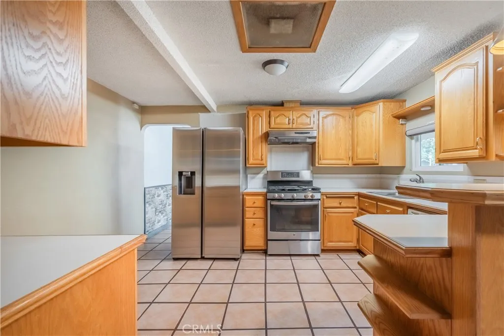 4008 Bandini, Riverside, California 92506 home-pic-17