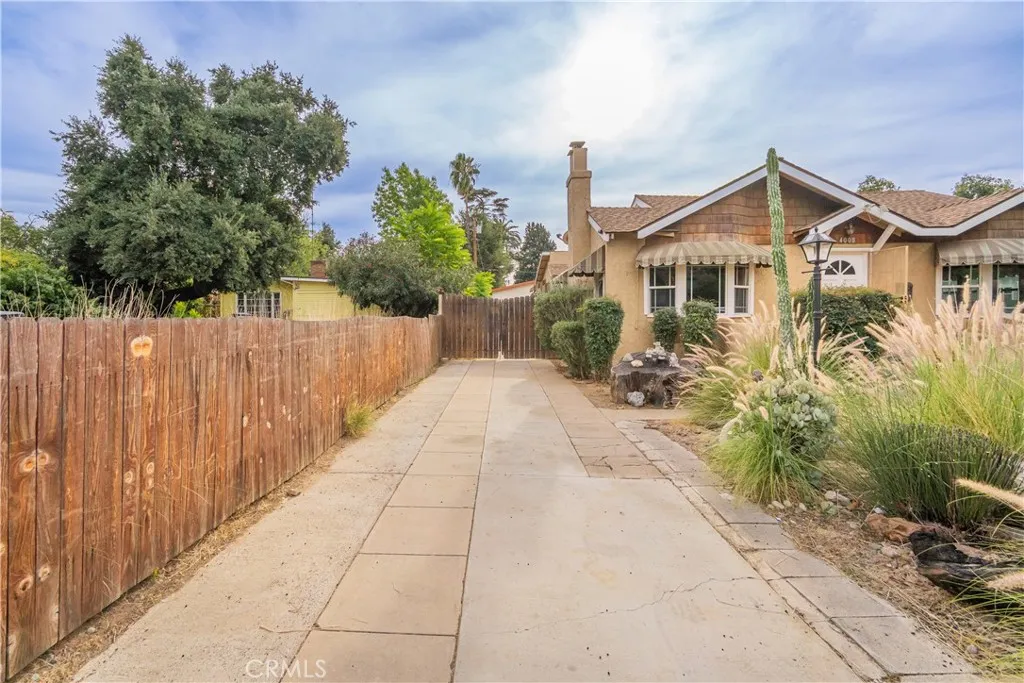 4008 Bandini, Riverside, California 92506 home-pic-4