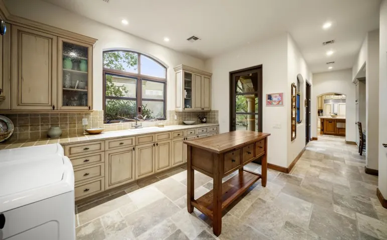 49518 HIDDEN VALLEY TRAIL 66