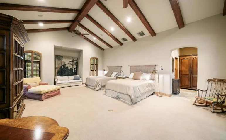 49518 HIDDEN VALLEY TRAIL 56